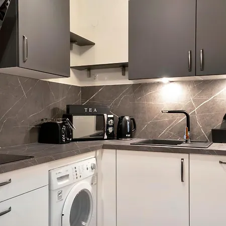 Lägenhet Like - Cityflair Im Naherholungsgebiet Villach